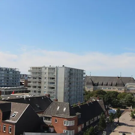 Kieker Wai Apartment *